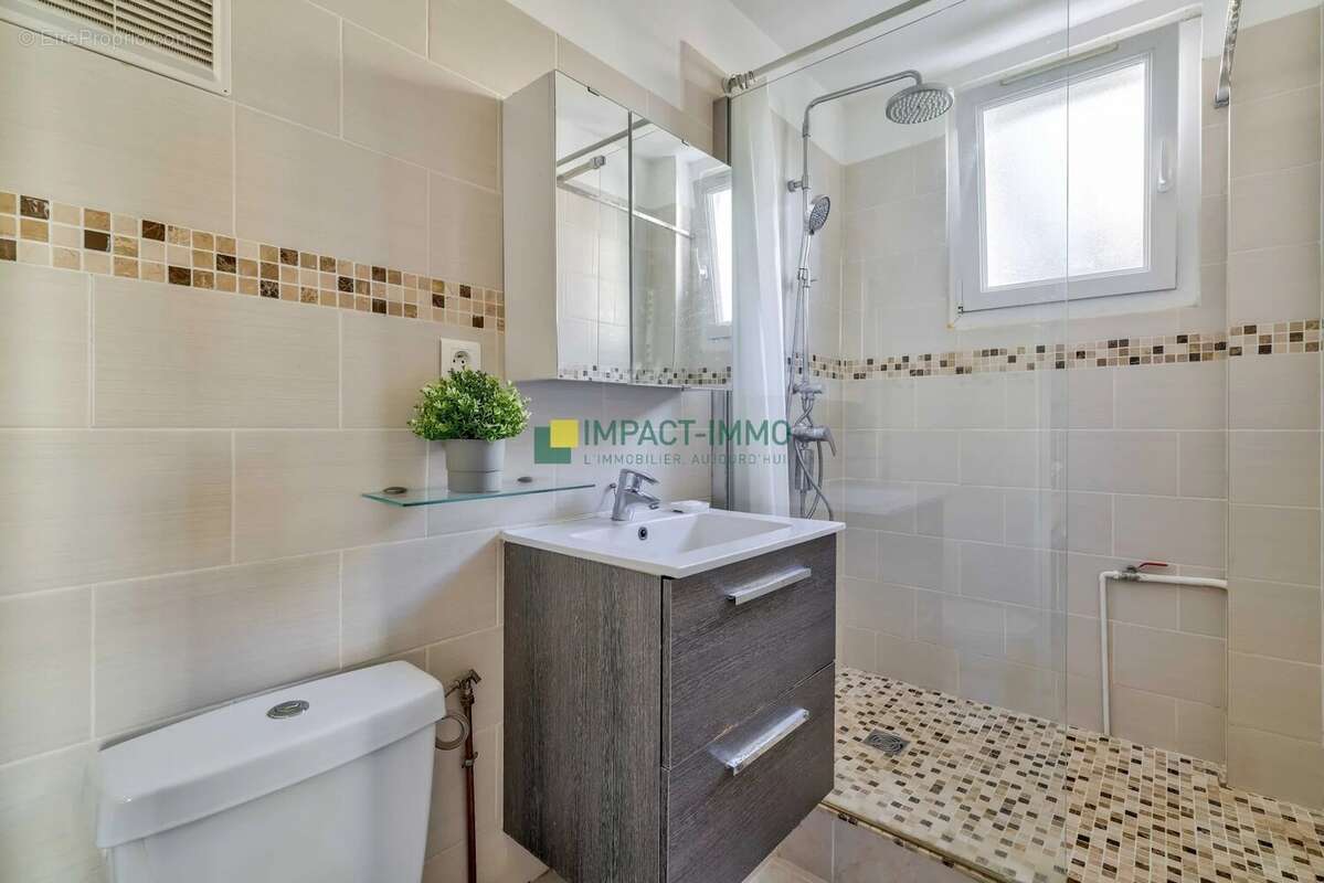 Appartement à COLOMBES