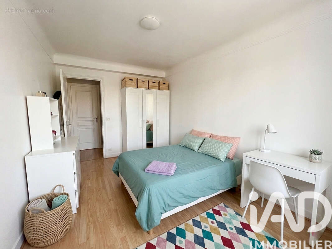 Photo 6 - Appartement à LES PAVILLONS-SOUS-BOIS