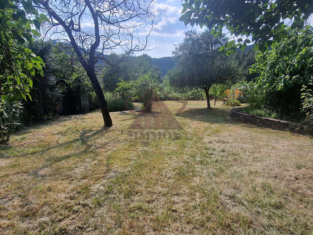 ensemble immobilier en pleine nature - photo 11