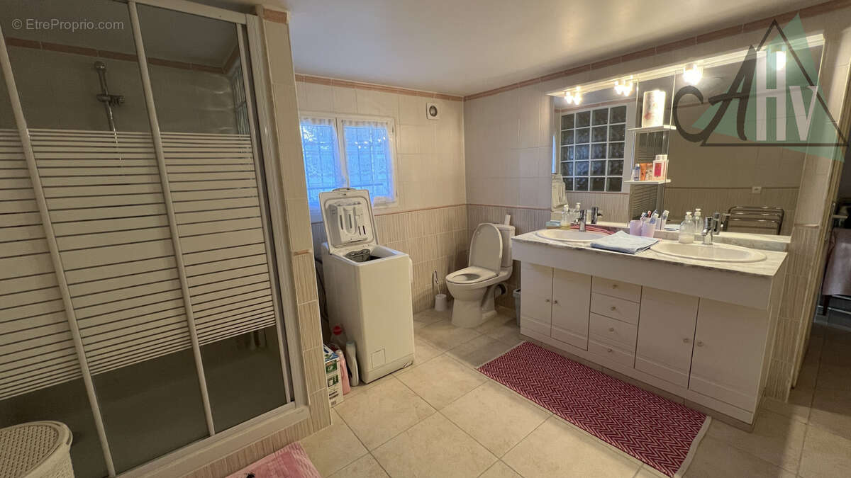 Maison à SOUPPES-SUR-LOING