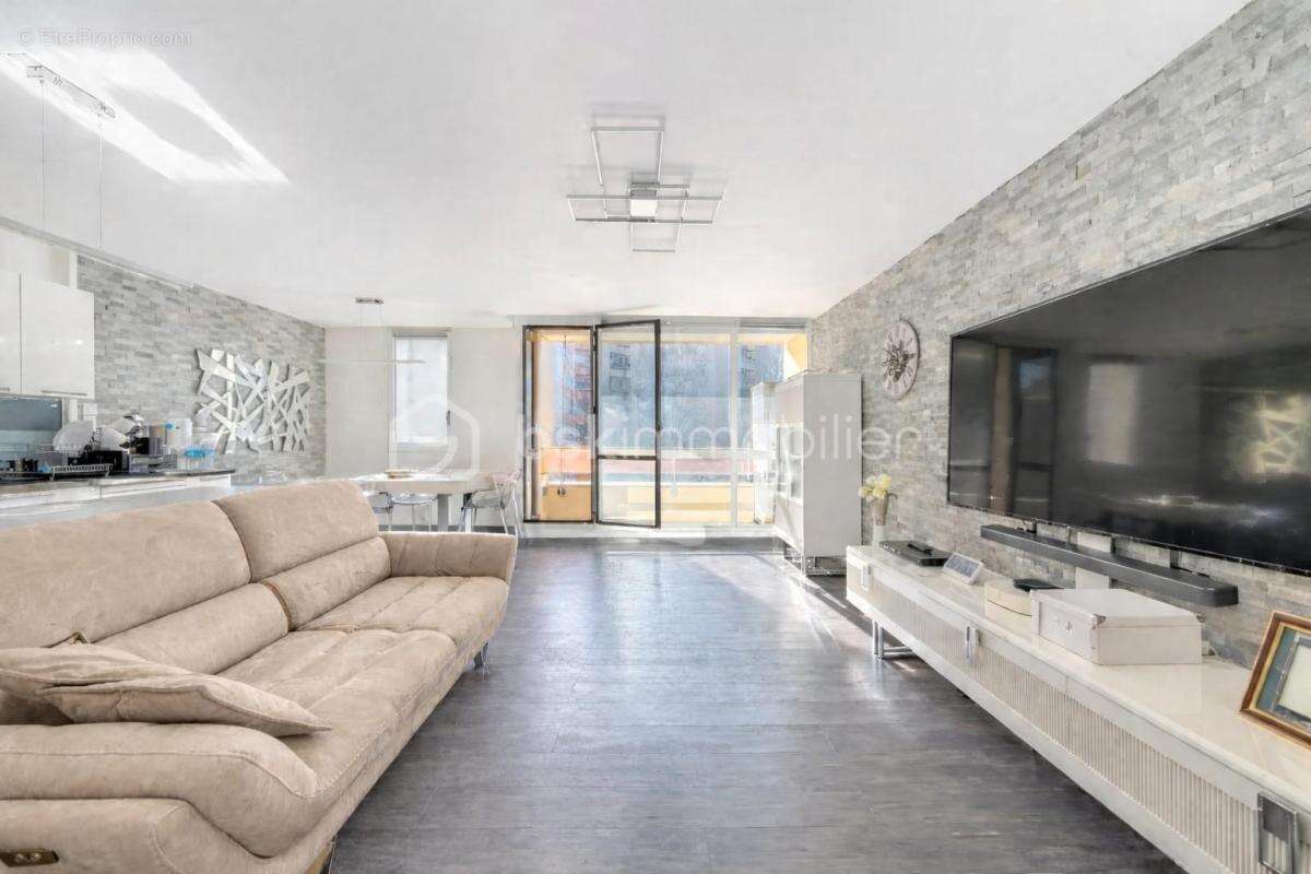 Appartement à LE RAINCY