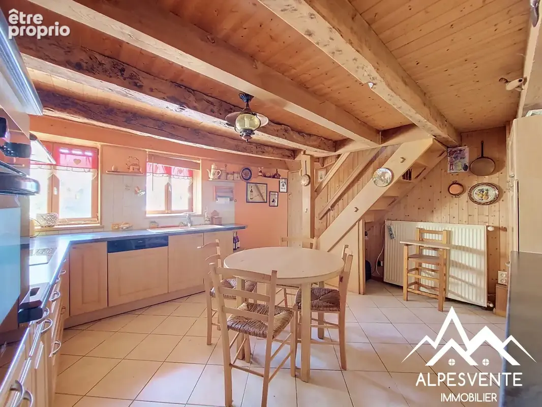 Maison 6 pièces 129 m² à vendre à Jonzier-Epagny (74520) - photo 5