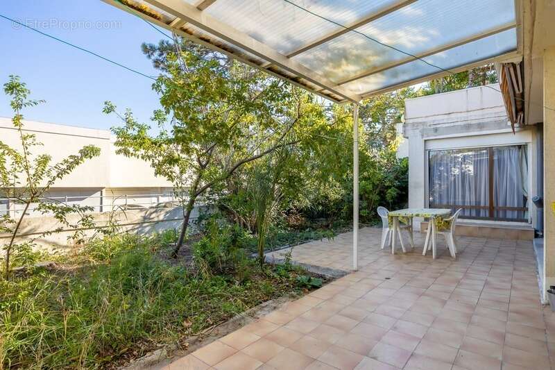 Appartement à MARSEILLE-11E