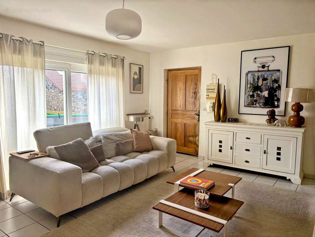 Appartement à SAINT-MAURICE-DE-LIGNON