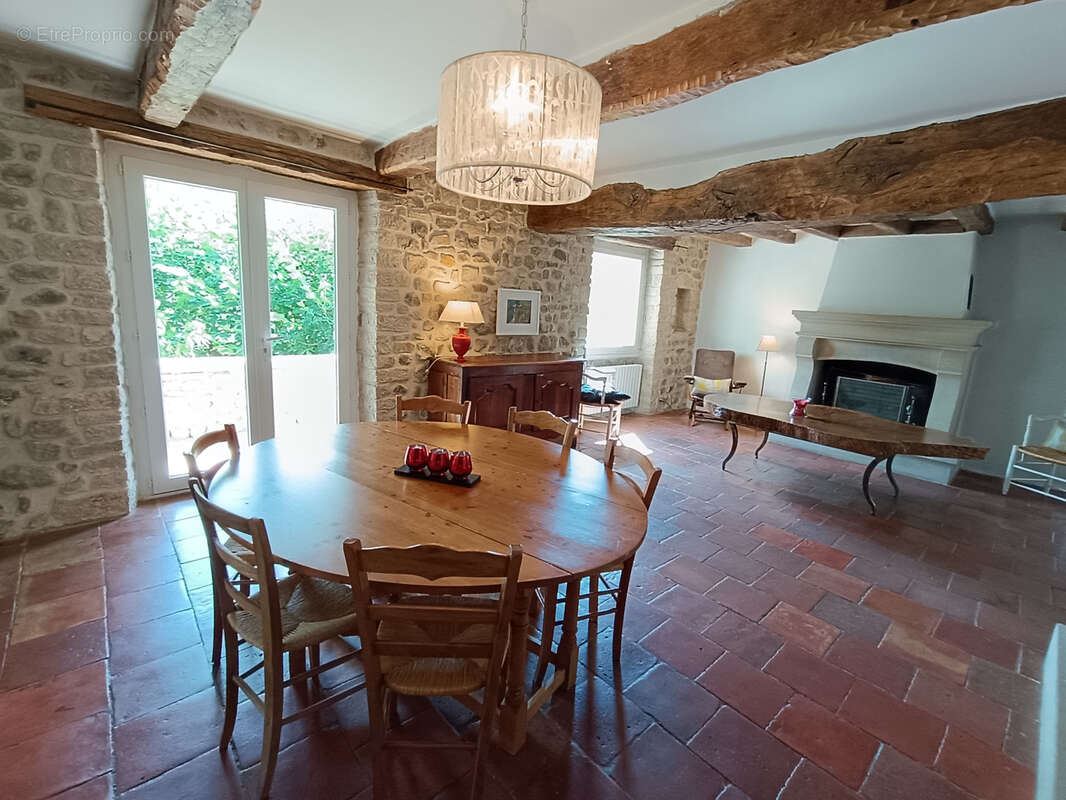 Reilhanette / drome provencale / propriete 21 hectares de terrain - photo 4