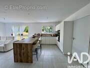 Photo 1 - Maison à FOUQUEBRUNE