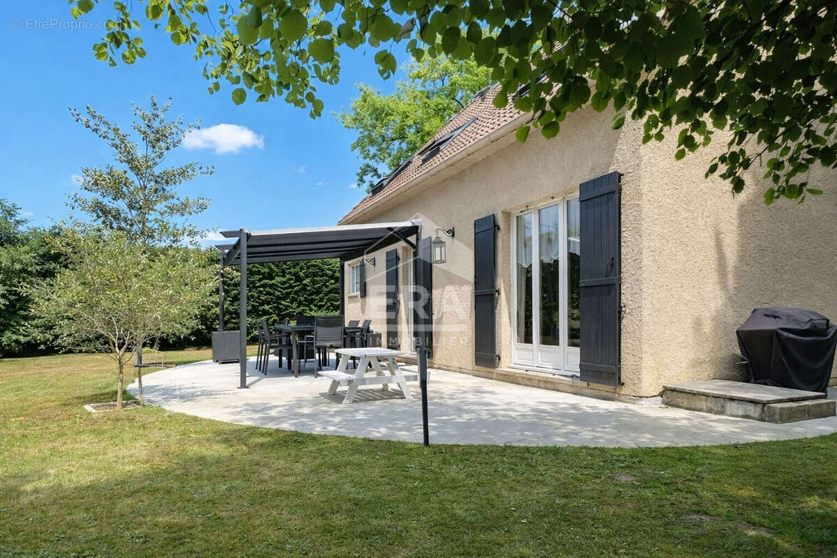 Maison à LA FERTE-ALAIS