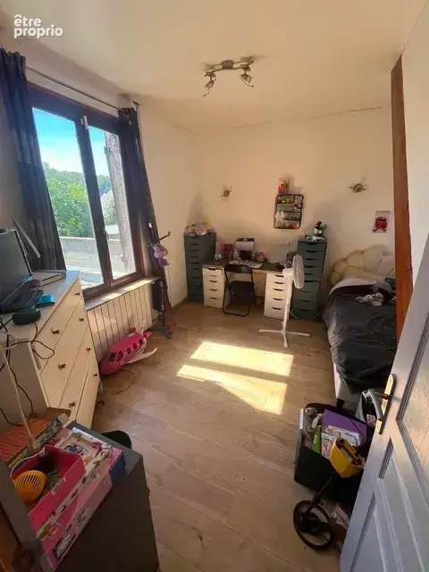 Maison familiale 4 chambres – Jardin, piscine, garage et dépendance – Creil - photo 6