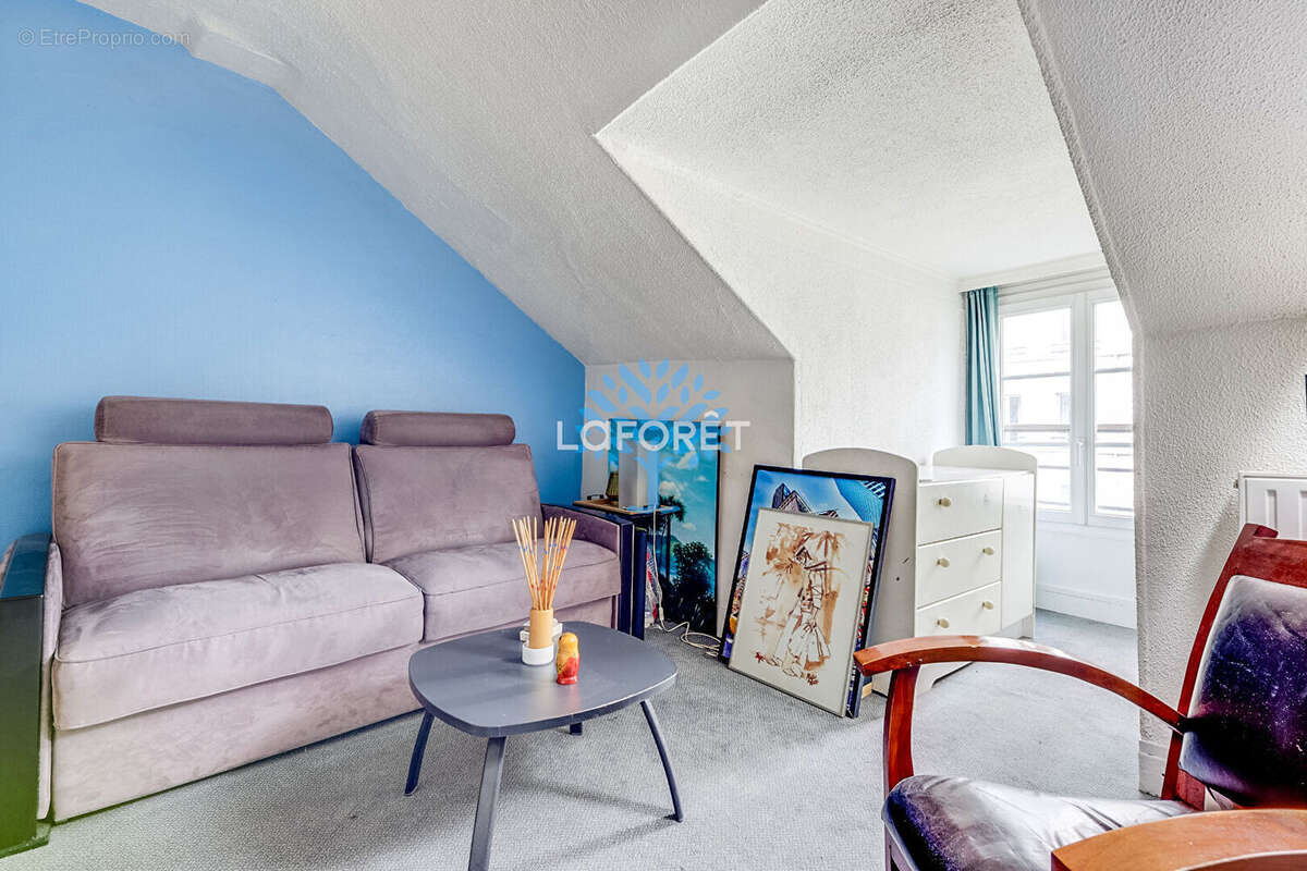 Appartement à PARIS-20E