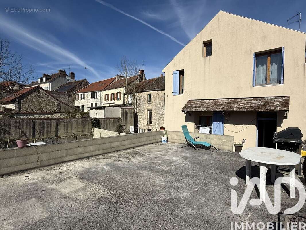 Photo 3 - Maison à LE CHATELET-EN-BRIE