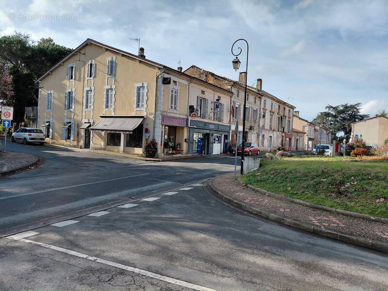 Commerce à MUSSIDAN