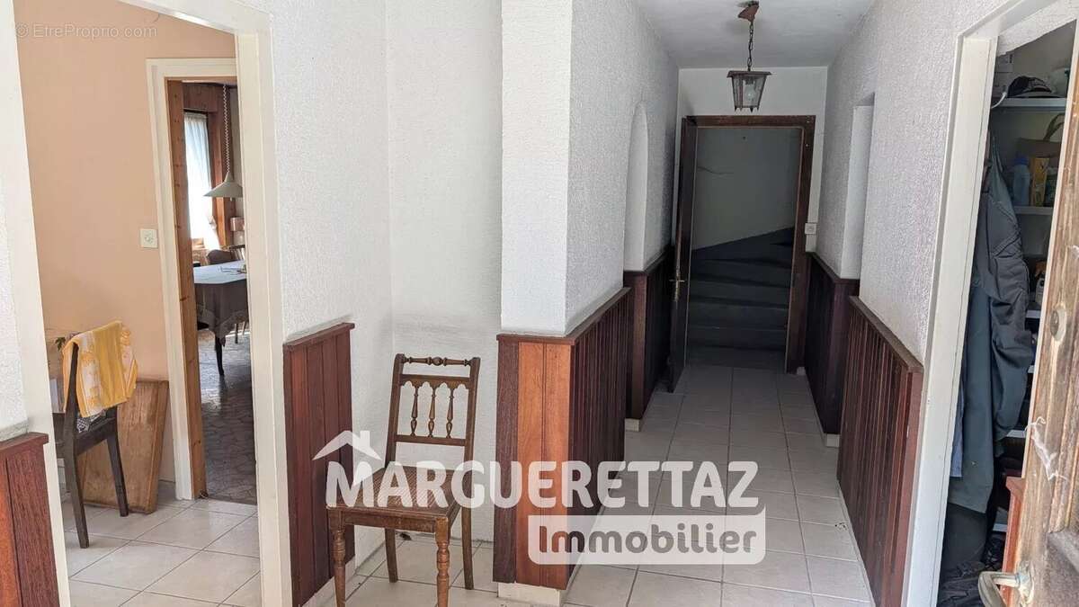 Maison à SAINT-JEAN-DE-THOLOME