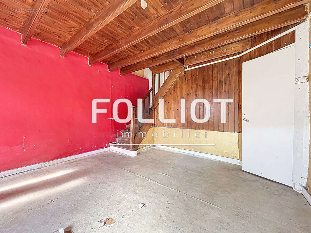 Maison à SAINT-SAMSON-DE-BONFOSSE