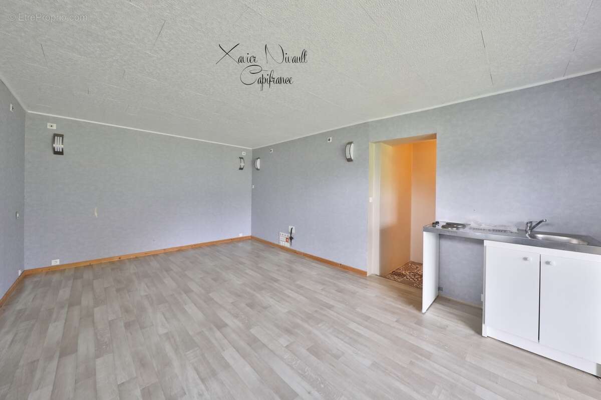 Maison à vendre 6 pièces proche de MONTREVEL EN BRESSE (01) - photo 14
