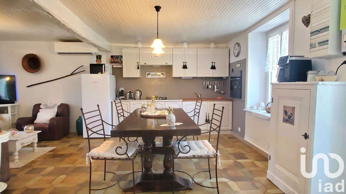 Photo 8 - Maison à LAMAZIERE-BASSE