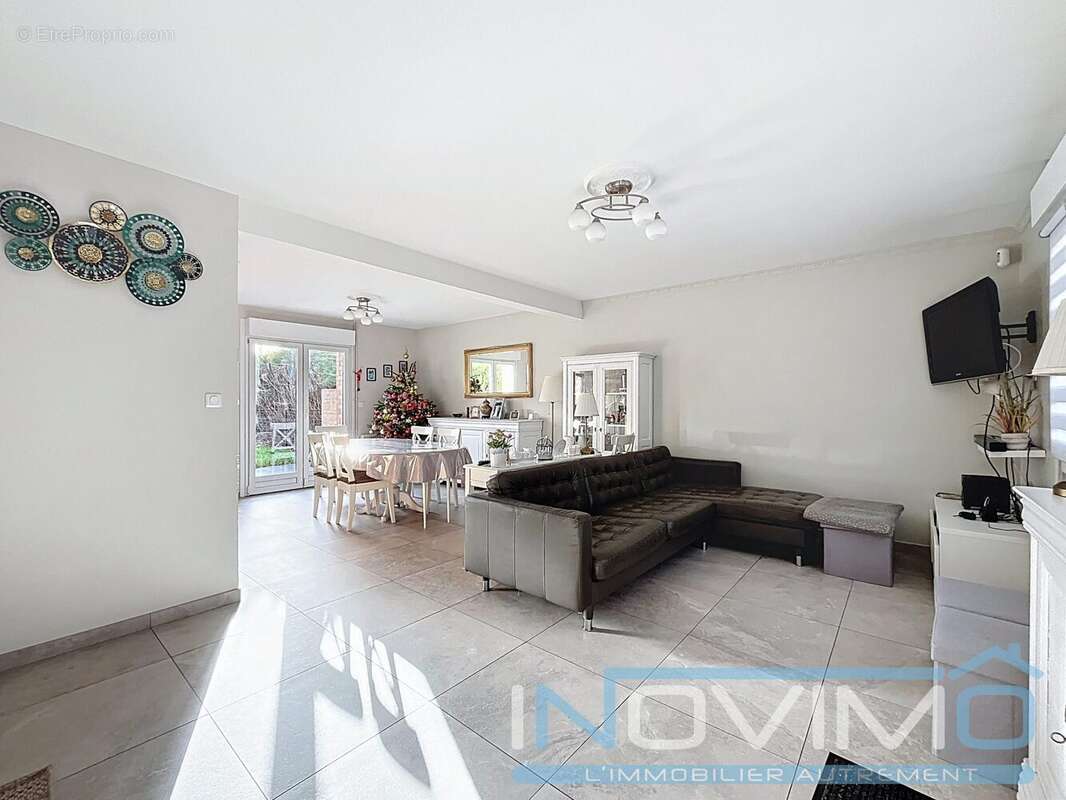 Maison à COUDEKERQUE-BRANCHE