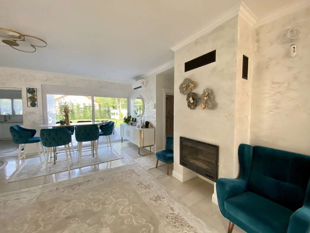 Maison à LE PLESSIS-TREVISE