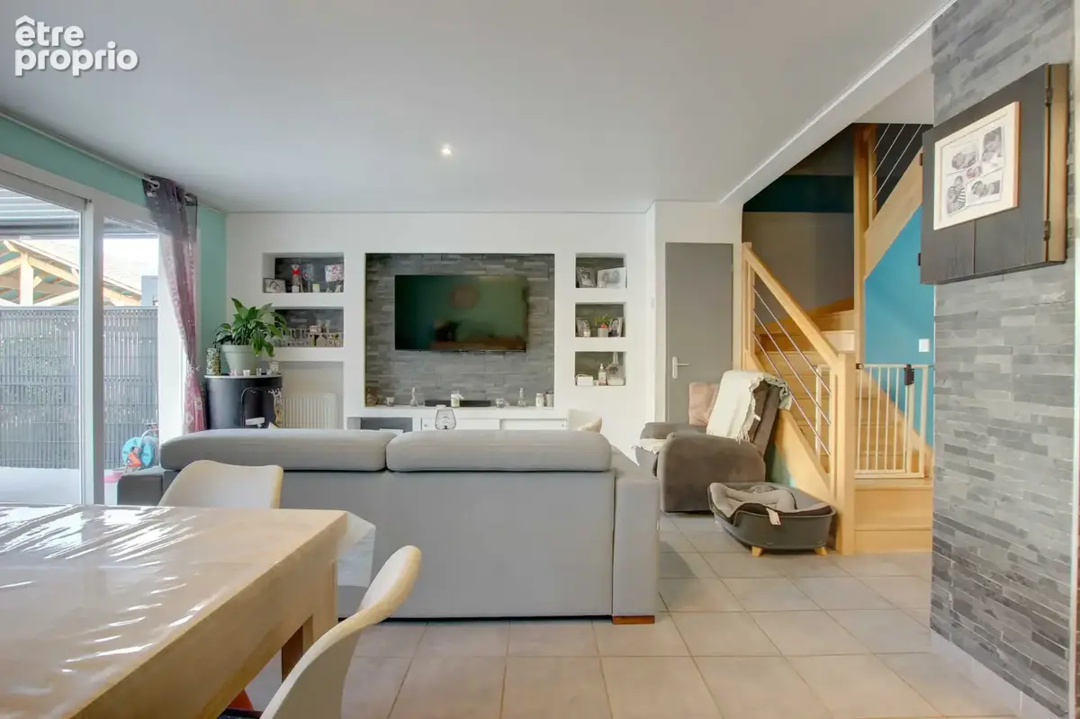Maison 4 pièces 87 m2 sur Rumilly - photo 4