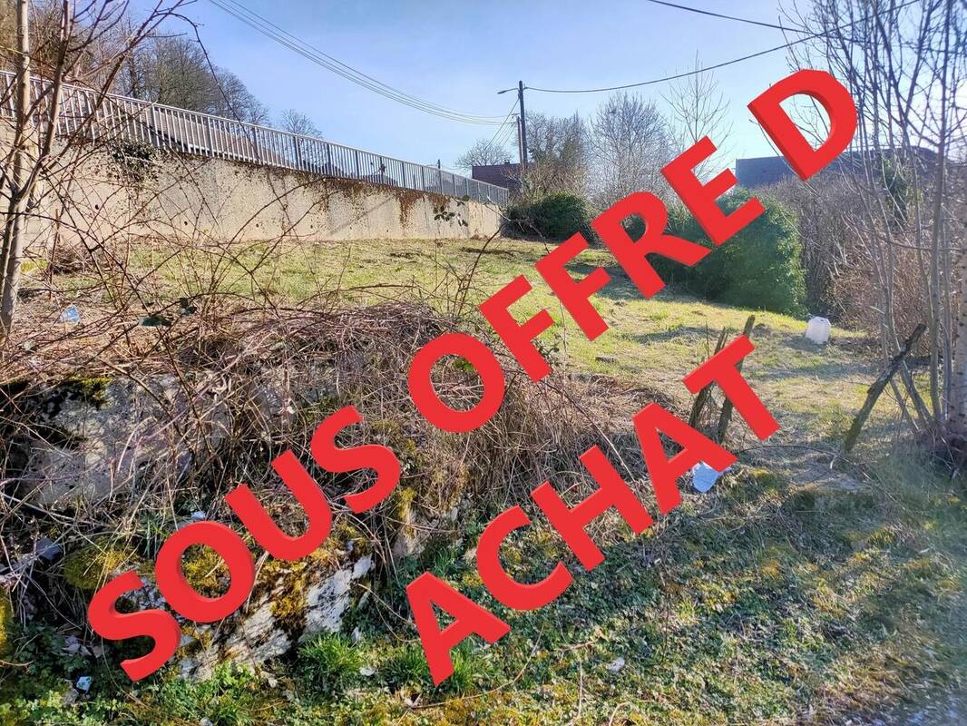 Photo 1 - Terrain à SAINT-THIEBAUD