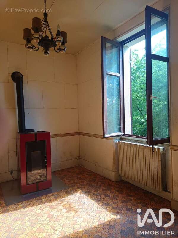 Maison 47 m² à Saint-Loup-Des-Chaumes  - photo 7