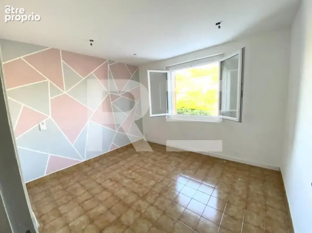 Maison T4 Nîmes, jardin, proche centre ville - photo 5