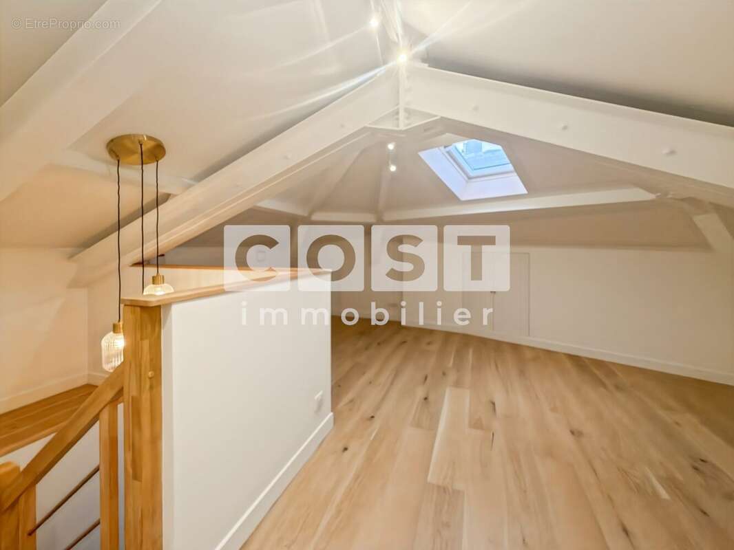 Appartement à ASNIERES-SUR-SEINE