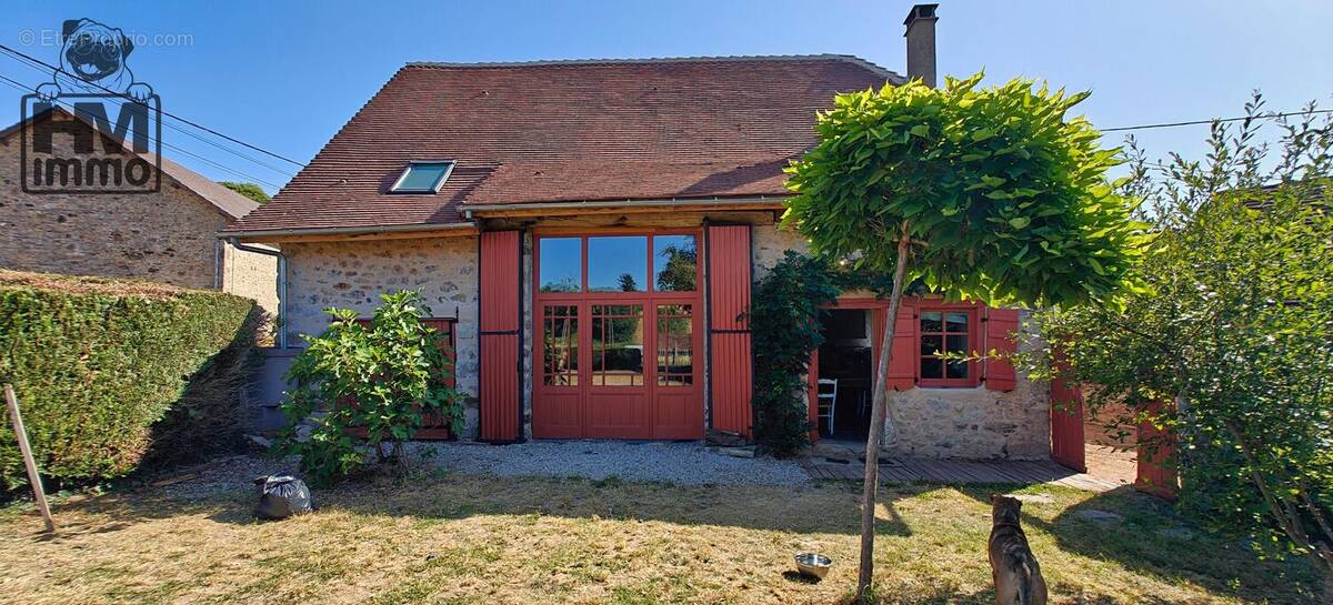 Maison à BUSSIERE-GALANT