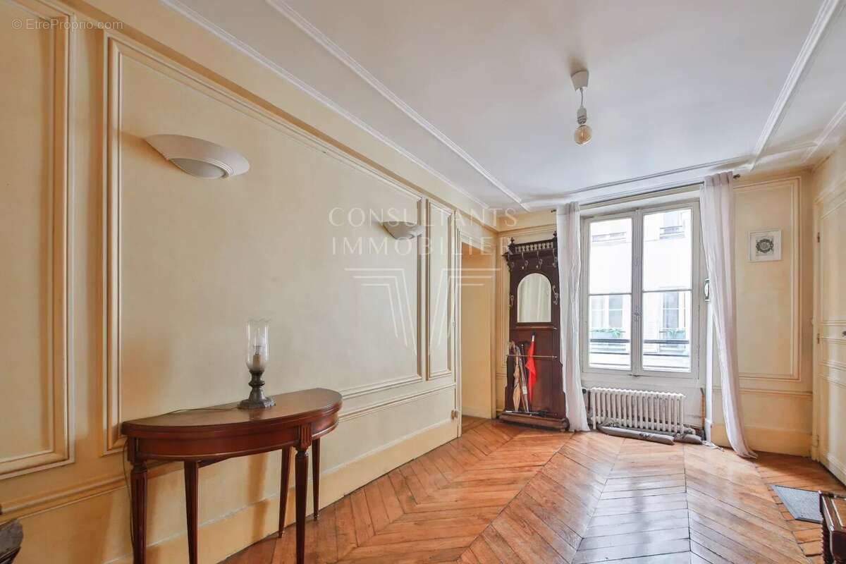 Appartement à PARIS-6E