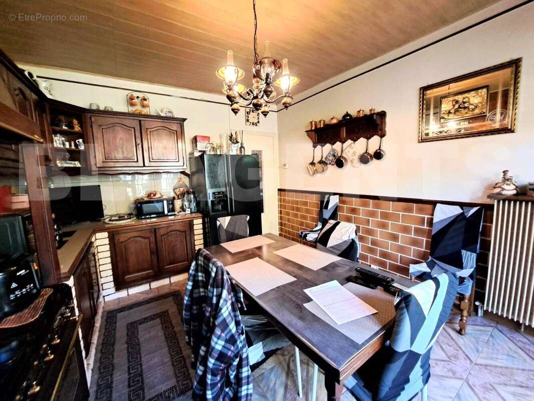 WhatsApp Image 2025-09-29 at 18 - Maison à LONGUYON