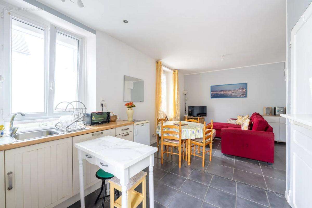 Maison à MANTES-LA-JOLIE