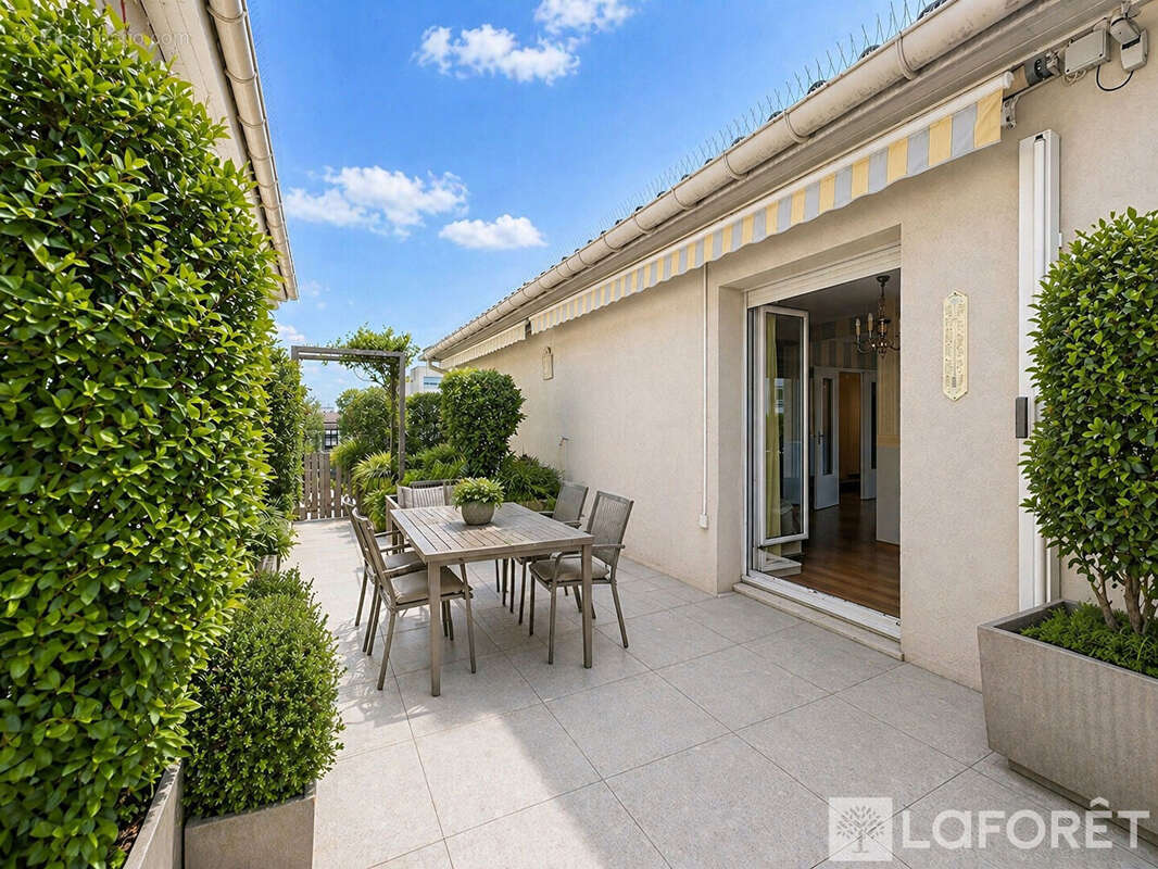 RARE! Dernier étage- Appartement 93 m² terrasse 43 m² - photo 4