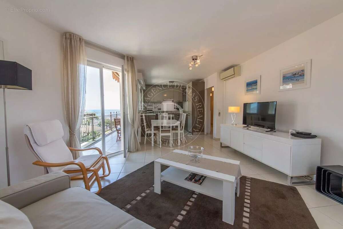 Superbe 3 pieces dernier etage avec vue mer - photo 7