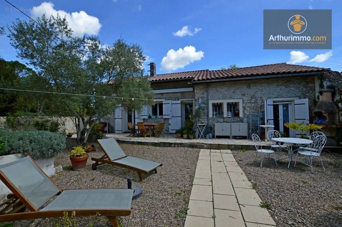 Maison à DURAS