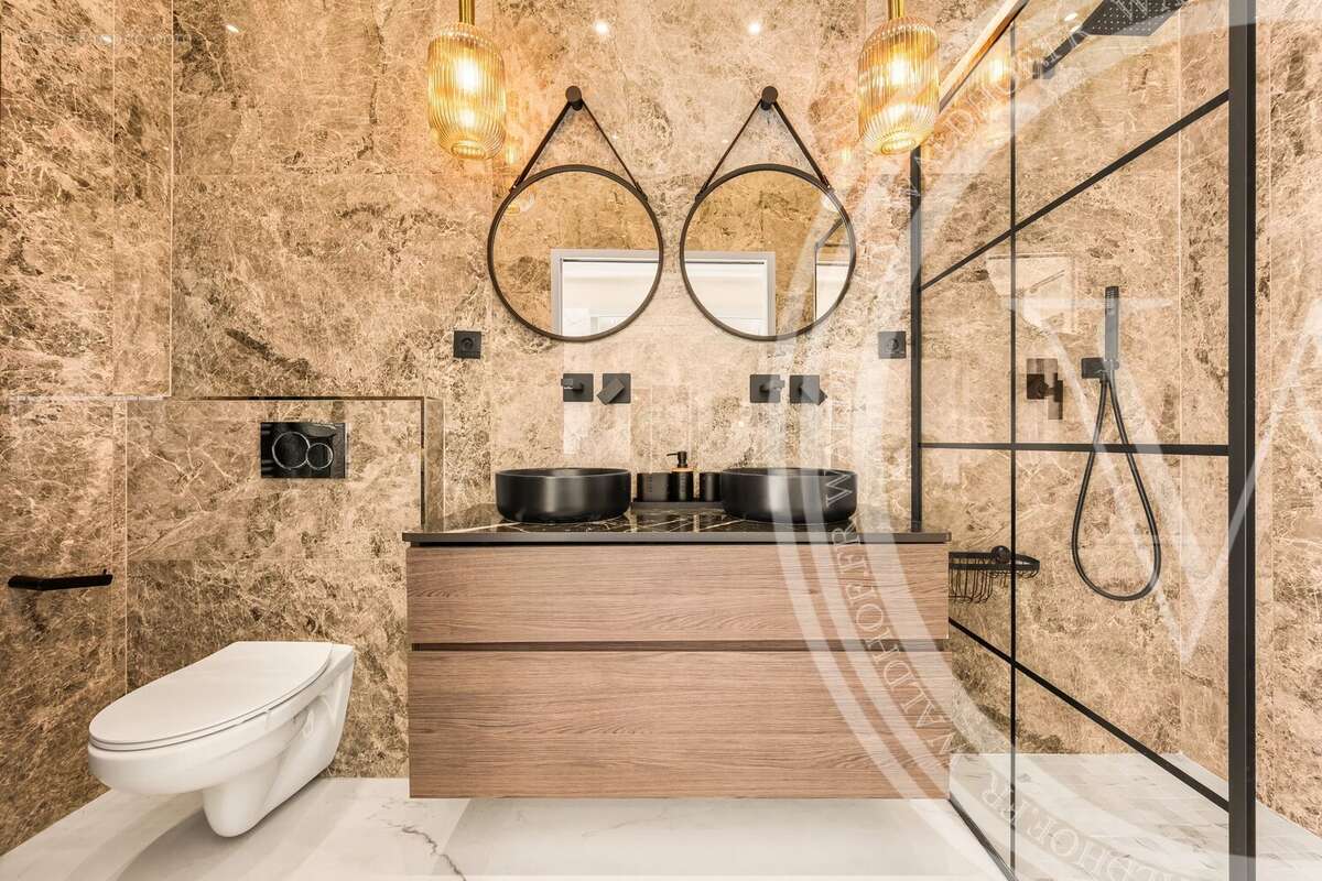Villa contemporaine avec vue mer et Monaco – Ascenseur, rooftop & garage 5 voitures - photo 11