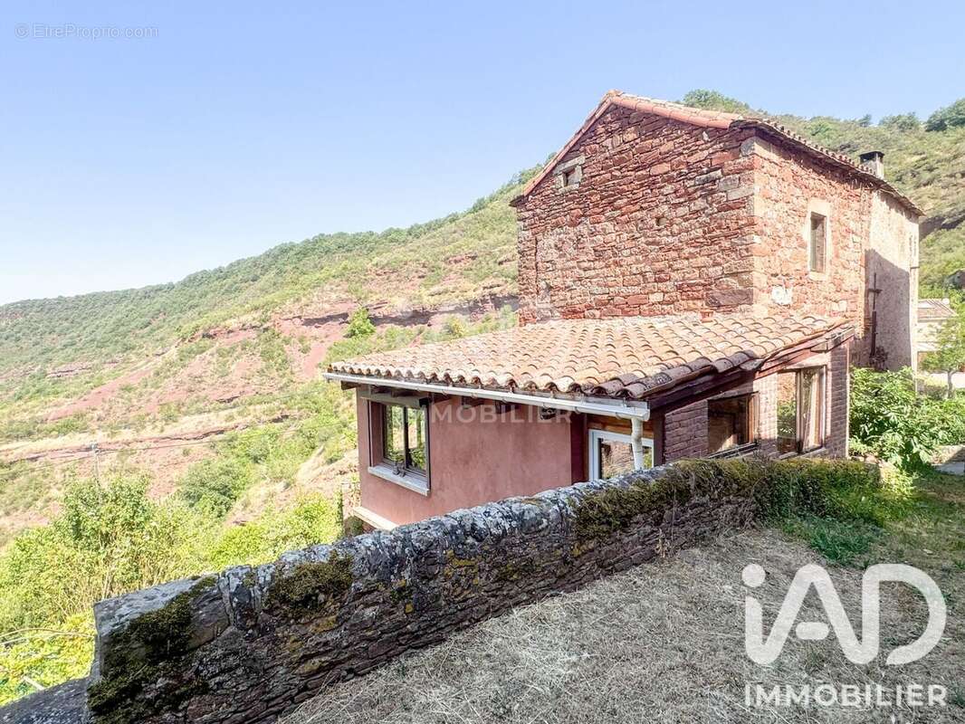 Maison 124 m² à Saint-Affrique  - photo 5