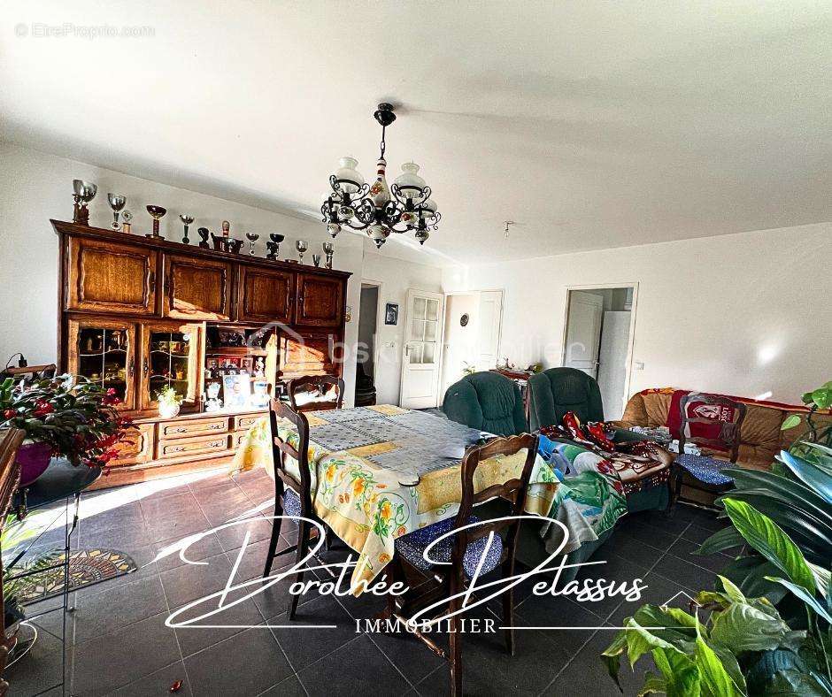 Maison à PONT-A-VENDIN