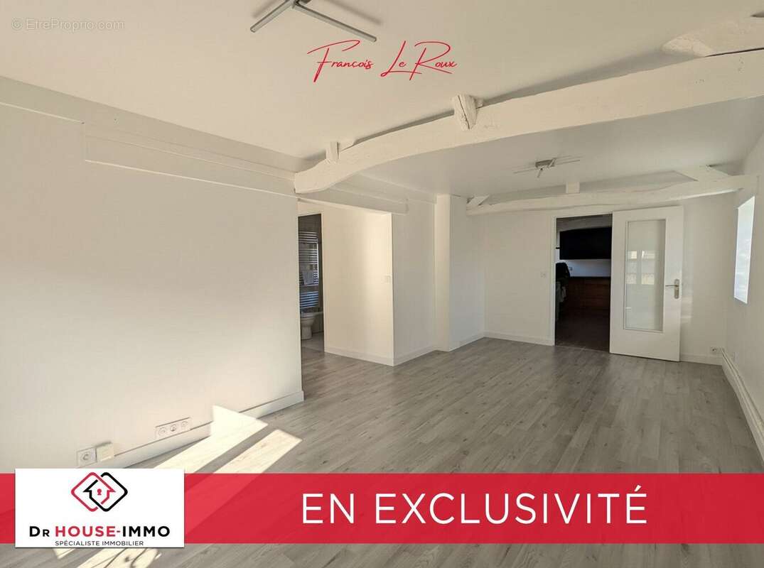 Appartement à MEZIERES-SUR-SEINE