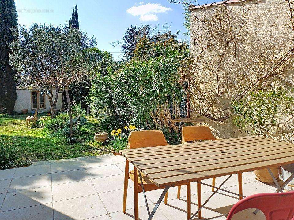 Maison à COURNONTERRAL