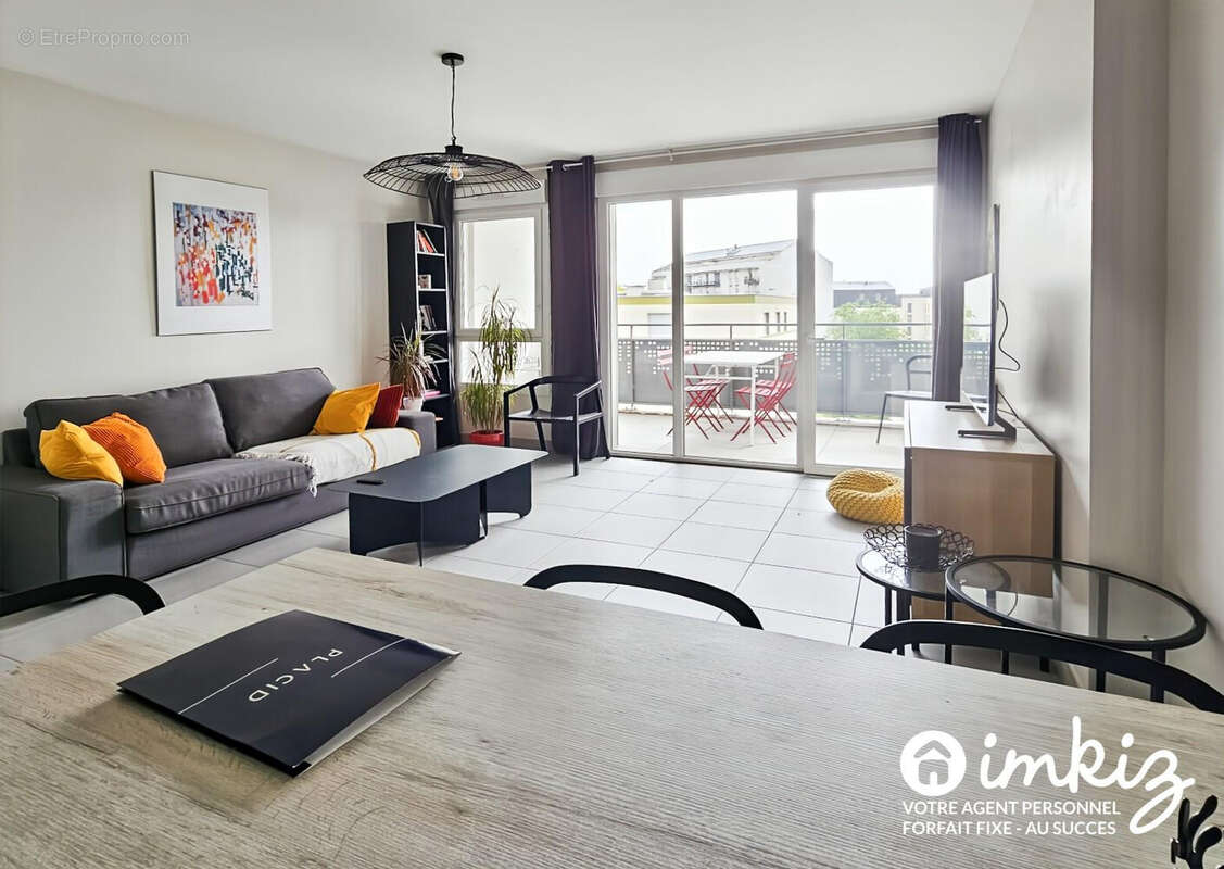 T3 récent avec balcon, proche universités - photo 2