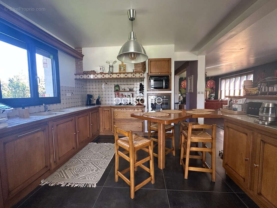 Maison à TOURVILLE-LA-CAMPAGNE
