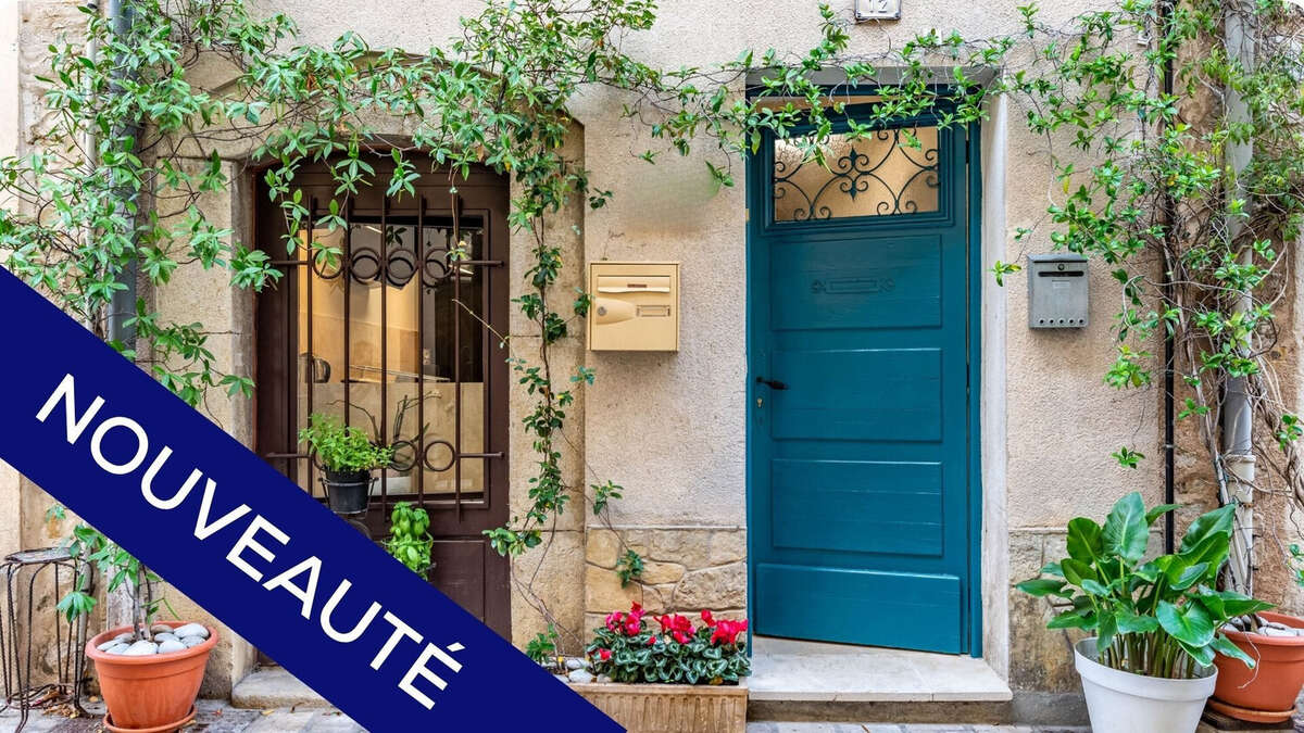 Maison à VALBONNE