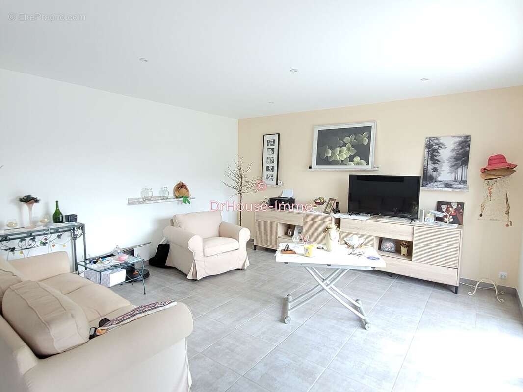 Maison 120 m² à Sorigny  - photo 3