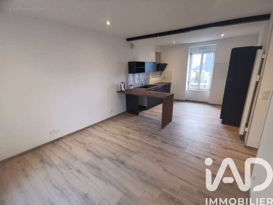 Photo 4 - Appartement à FOUGERES