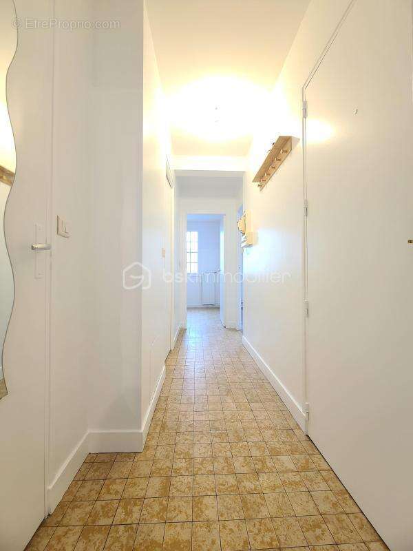 Appartement à COLOMBES