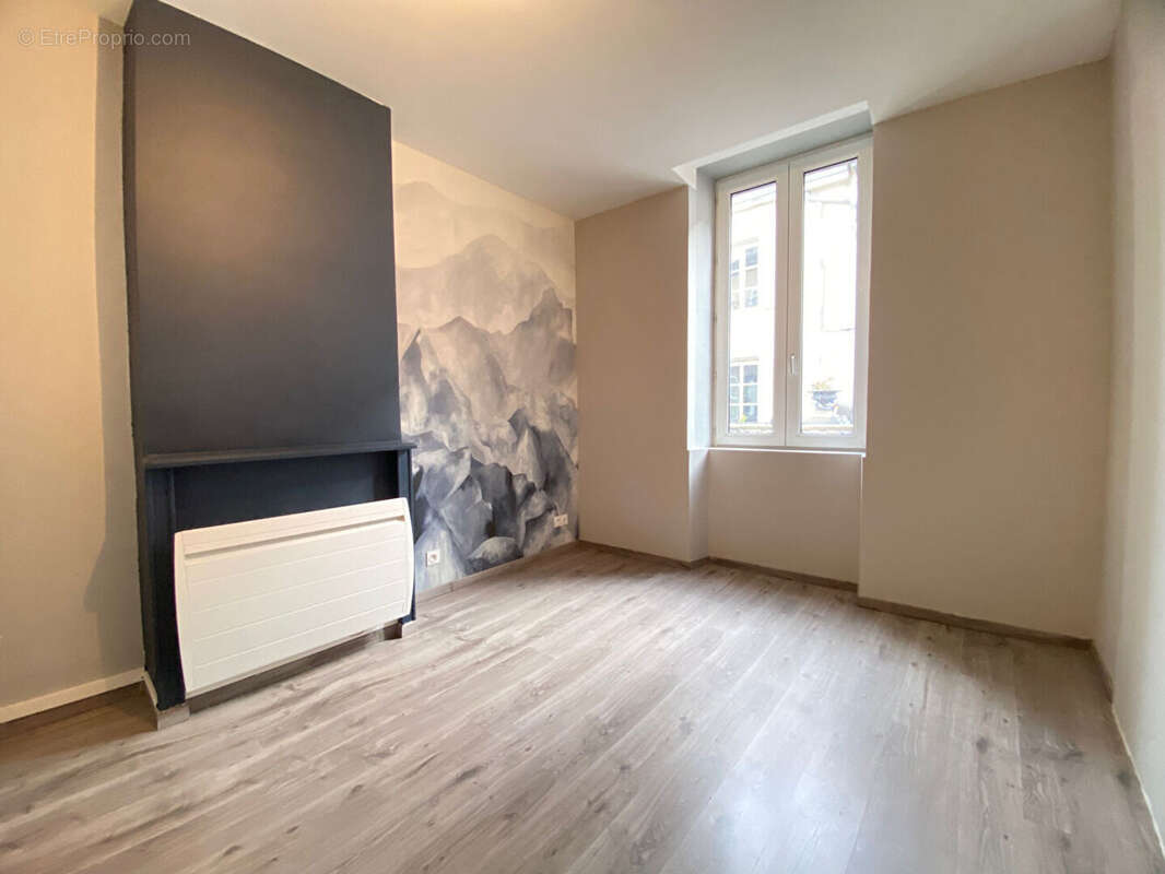 Appartement à LONS-LE-SAUNIER