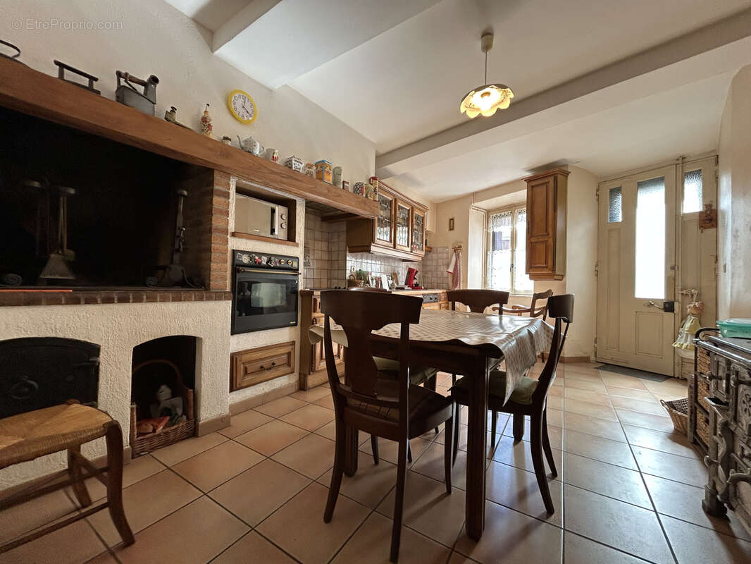Maison à TALAIRAN