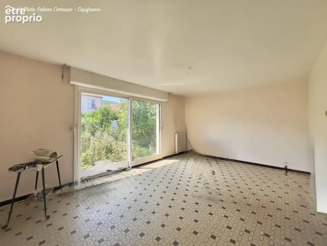 Clermont-Ferrand (63) Croix de Neyrat, Maison familiale avec 4 chambres, garage et jardin à réinventer selon vos envies - photo 6