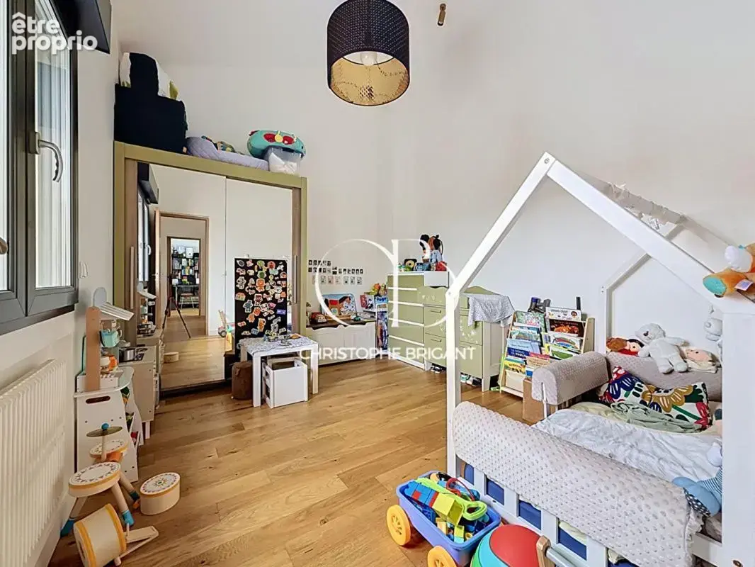 Maison d'exception, rénovée, sans vis-à-vis  de 6 pièces 128 m2 - photo 14