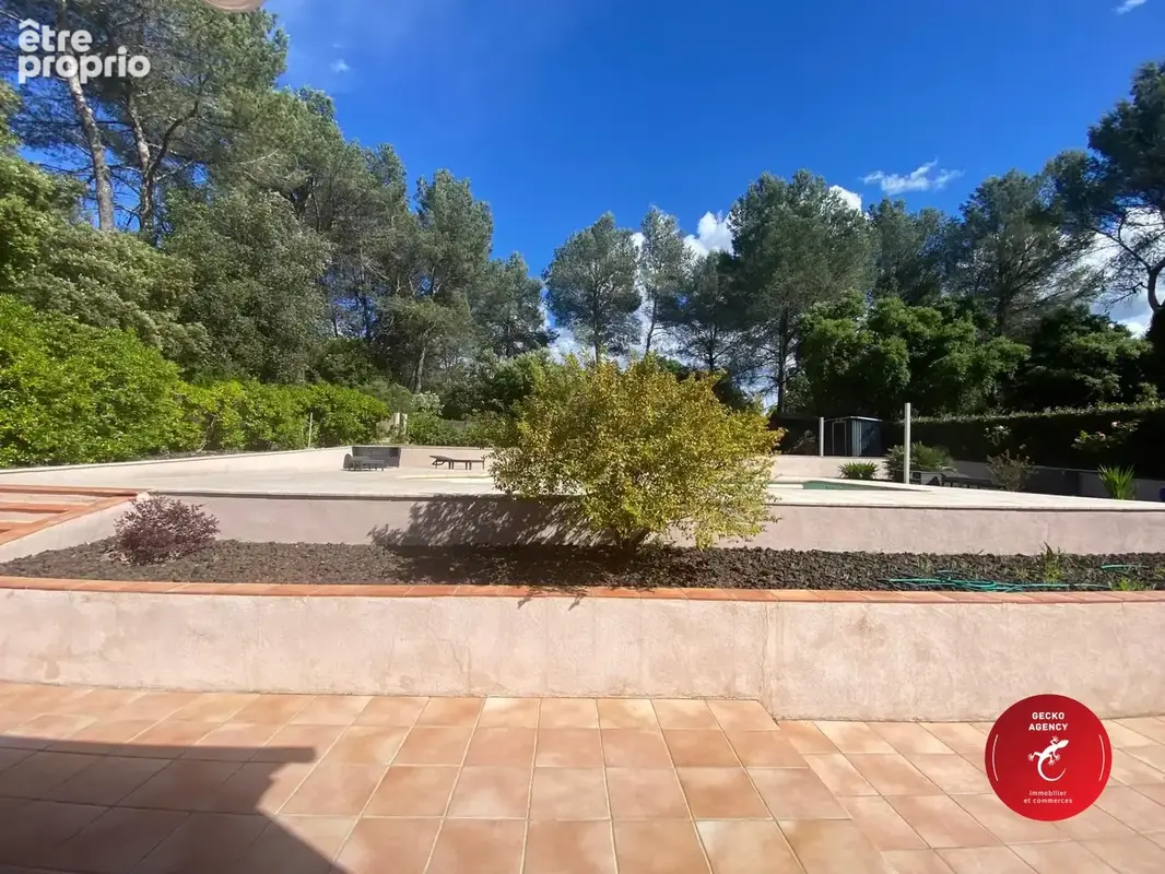 Maison 4 pièces 99 m² à vendre à La Motte (83920) - photo 8
