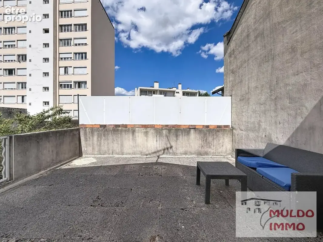 T3 avec une belle terrasse - photo 4